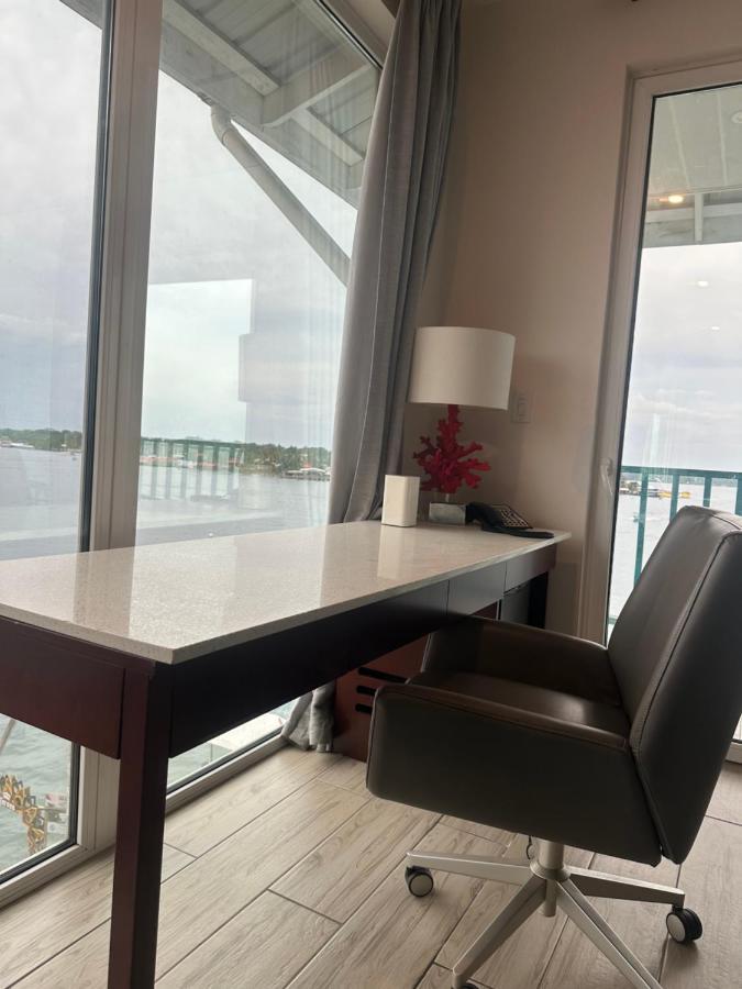 Ocean Sky Bocas Hotel Бокас Екстер'єр фото